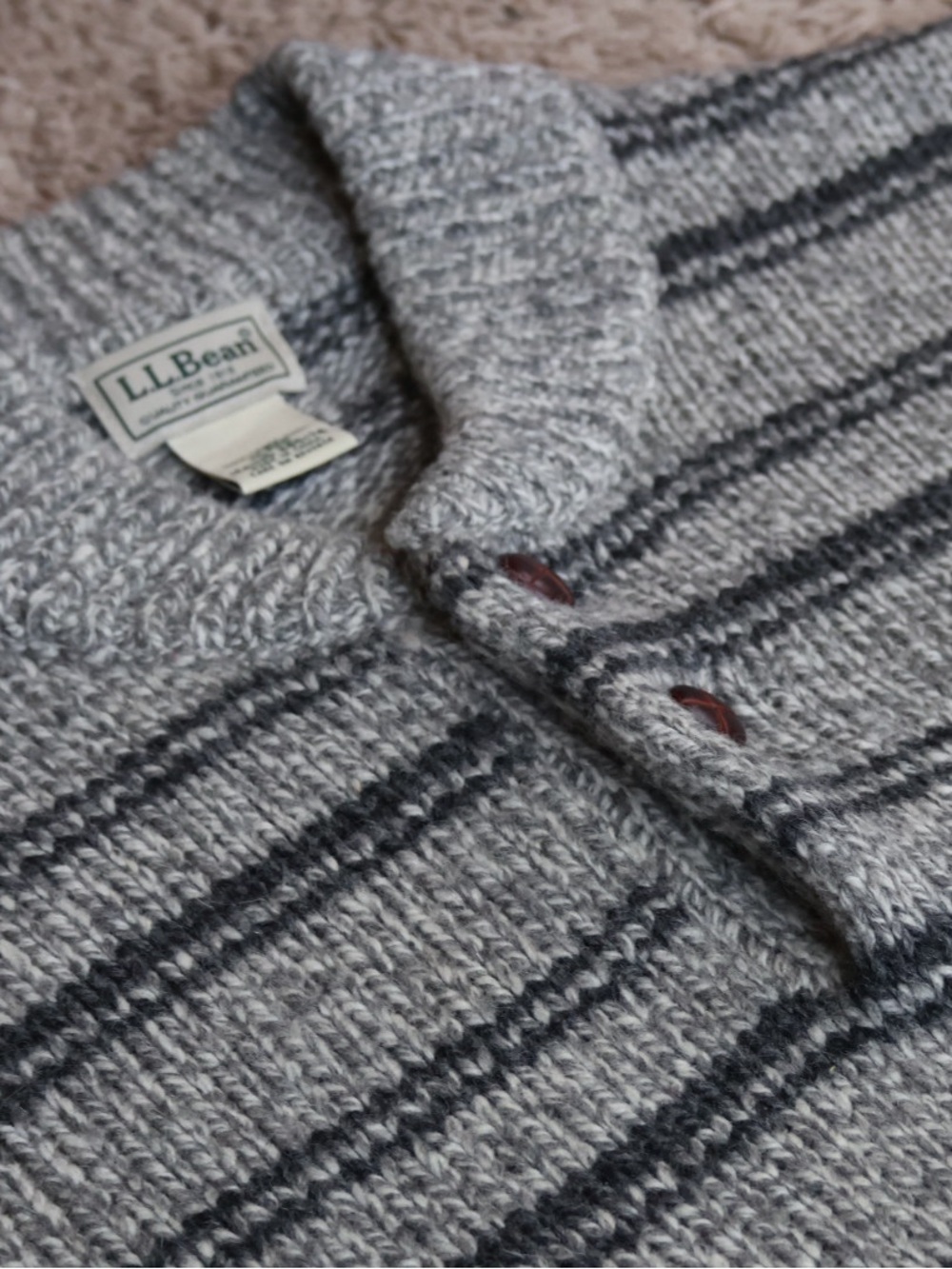 L.L.Bean 100% Lambswool Shawl Collar Sweater Men’s M Gray Stripe